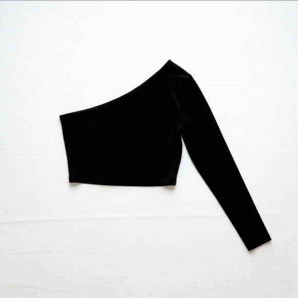 SHEIN Tops - SHEIN Asymmetrical Crosscut Shirt. Perfect Condition!